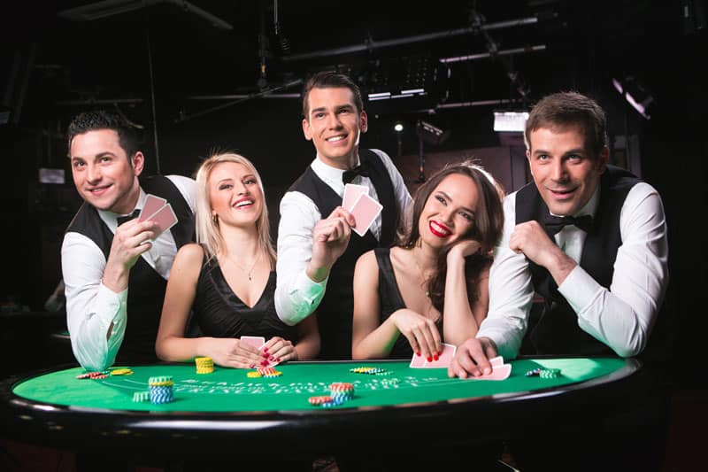 Evolution Blackjack dealer group